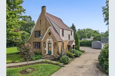 2740 Ridgewood Avenue, Alliance, OH 44601 - Photo 2