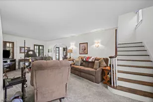 2740 Ridgewood Ave, Alliance, OH 44601 - Photo 4