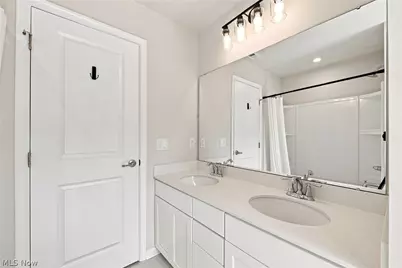 35524 Crystal Creek Court, Grafton, OH 44044 - Photo 32