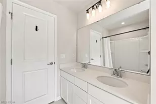 35524 Crystal Creek Ct, Grafton, OH 44044 - Photo 32