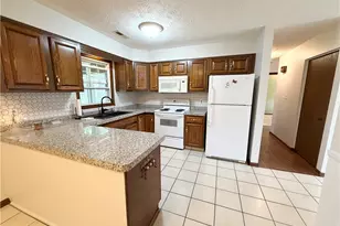 144 Runnemede Dr, Youngstown, OH 44512 - Photo 12