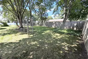 144 Runnemede Dr, Youngstown, OH 44512 - Photo 28
