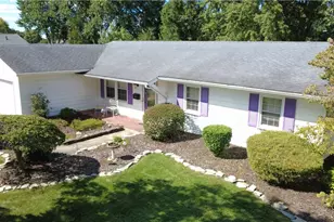 144 Runnemede Dr, Youngstown, OH 44512 - Photo 6