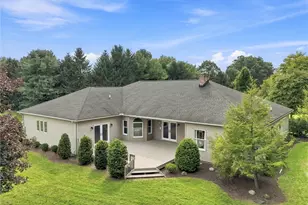 812 S Prospect Ave, Hartville, OH 44632 - Photo 38