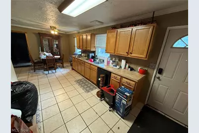 4924 Cleveland Avenue NW, Canton, OH 44709 - Photo 6