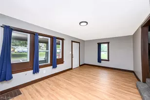 1313 Manchester Rd, Akron, OH 44319 - Photo 14