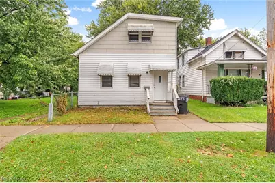 3273 W 44th Street, Loveland, OH 44109 - Photo 2