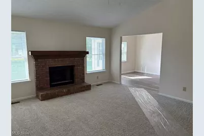 459 Hampton Drive, Elyria, OH 44035 - Photo 14