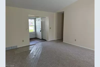 459 Hampton Drive, Elyria, OH 44035 - Photo 12