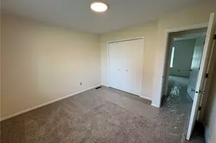 459 Hampton Dr, Elyria, OH 44035 - Photo 22