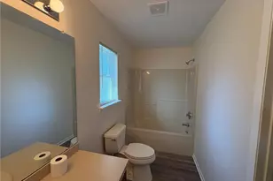 459 Hampton Dr, Elyria, OH 44035 - Photo 26