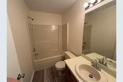 459 Hampton Drive, Elyria, OH 44035 - Photo 16