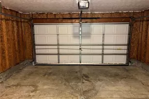 459 Hampton Dr, Elyria, OH 44035 - Photo 30