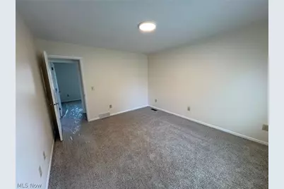 459 Hampton Drive, Elyria, OH 44035 - Photo 24