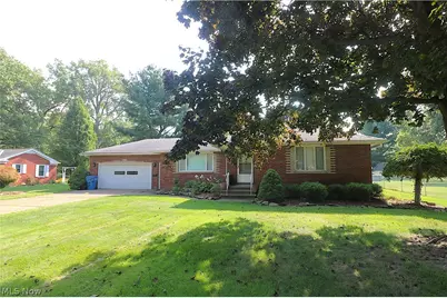 5723 Hoover Boulevard, Lorain, OH 44053 - Photo 1
