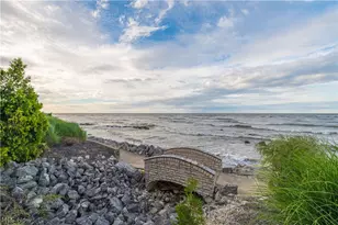 2785 Whispering Shores Dr, Vermilion, OH 44089 - Photo 26