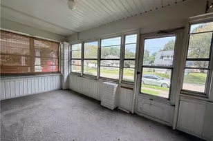 1390 Kentucky Ave, Akron, OH 44314 - Photo 12