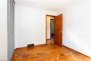 211 S Elm St, Orrville, OH 44667 - Photo 14