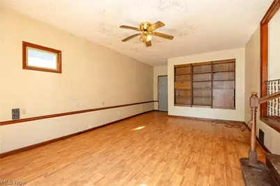 211 S Elm Street, Orrville, OH 44667 - Photo 4