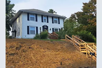 709 McKinley Avenue, Cambridge, OH 43725 - Photo 2