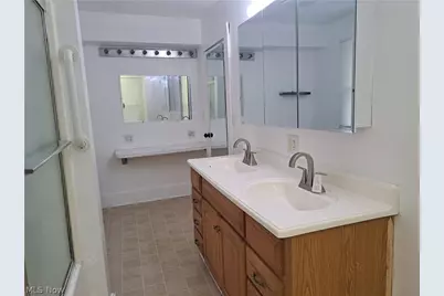 709 McKinley Avenue, Cambridge, OH 43725 - Photo 40
