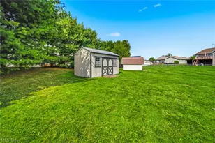7685 Fiddler Court Cir NE, Canton, OH 44721 - Photo 32