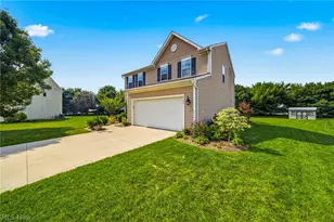 7685 Fiddler Court Cir NE, Canton, OH 44721 - Photo 4