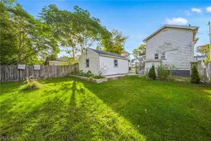 532 State St, Conneaut, OH 44030 - Photo 8