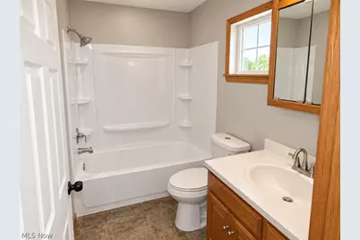 14913 Lincoln Avenue, Loveland, OH 44128 - Photo 10