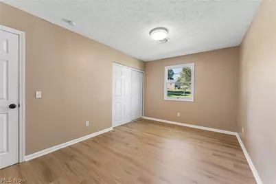 7855 Lake Road, Chippewa Lake, OH 44215 - Photo 28