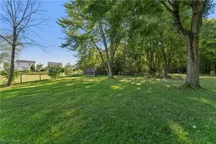 7855 Lake Rd, Chippewa Lake, OH 44215 - Photo 42