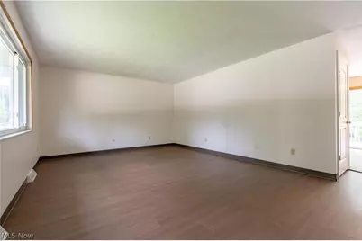 2420 Eastwood Avenue, Akron, OH 44305 - Photo 6