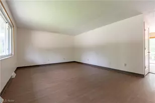 2420 Eastwood Ave, Akron, OH 44305 - Photo 6