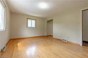 2420 Eastwood Ave, Akron, OH 44305 - Photo 22