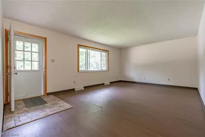2420 Eastwood Avenue, Akron, OH 44305 - Photo 4