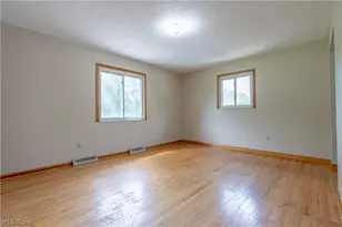2420 Eastwood Ave, Akron, OH 44305 - Photo 20