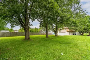 2420 Eastwood Ave, Akron, OH 44305 - Photo 36