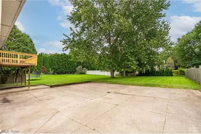2420 Eastwood Avenue, Akron, OH 44305 - Photo 38
