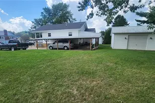 319 Franklin St, Uhrichsville, OH 44683 - Photo 6