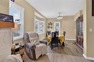 2227 E 30th St, Lorain, OH 44055 - Photo 10