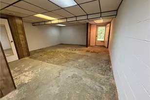 1929 Iris St, East Liverpool, OH 43920 - Photo 38
