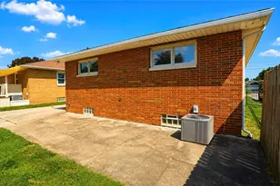 612 Ingalls Rd, Akron, OH 44312 - Photo 4