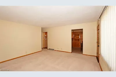 612 Ingalls Road, Akron, OH 44312 - Photo 38