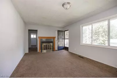 17614 Rook Circle, Loveland, OH 44112 - Photo 4
