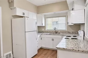 1215 Marlowe Ave, Oakwood, OH 44107 - Photo 30