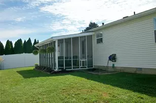 1594 Gene St, Belpre, OH 45714 - Photo 6