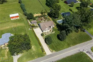 2705 Crooked Run Rd NW, New Philadelphia, OH 44663 - Photo 26