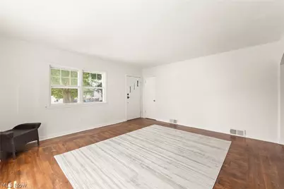 259 Jackson Street, Amherst, OH 44001 - Photo 6