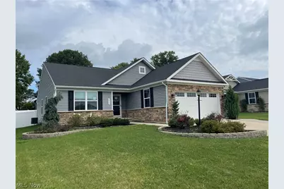 6913 Gauntlet Street SW, Massillon, OH 44646 - Photo 2