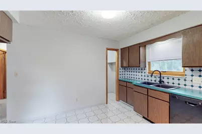 1206 Dussel Road, Kent, OH 44240 - Photo 16